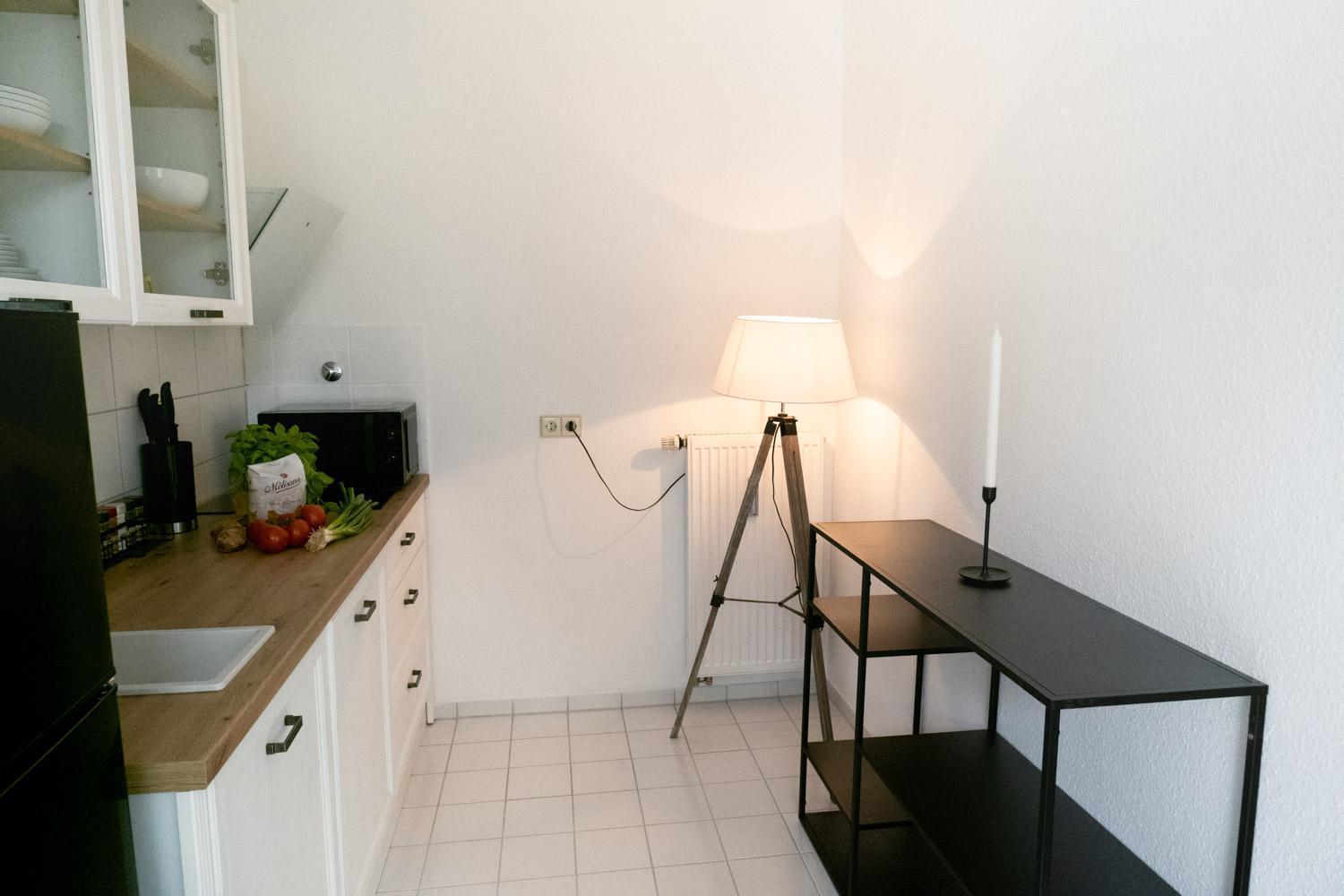 Bella Casa - Business&Family - 2 Zimmer Direkt Neben Schloss, Parkplatz, Smarttv, Netflix, Waschmaschine, 24H Checkin, 71Qm, Kingsizebett, Hotelbettwaesche Ludwigsburg Dış mekan fotoğraf